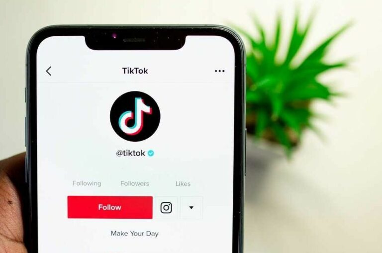 Nama TikTok yang bagus untuk perempuan